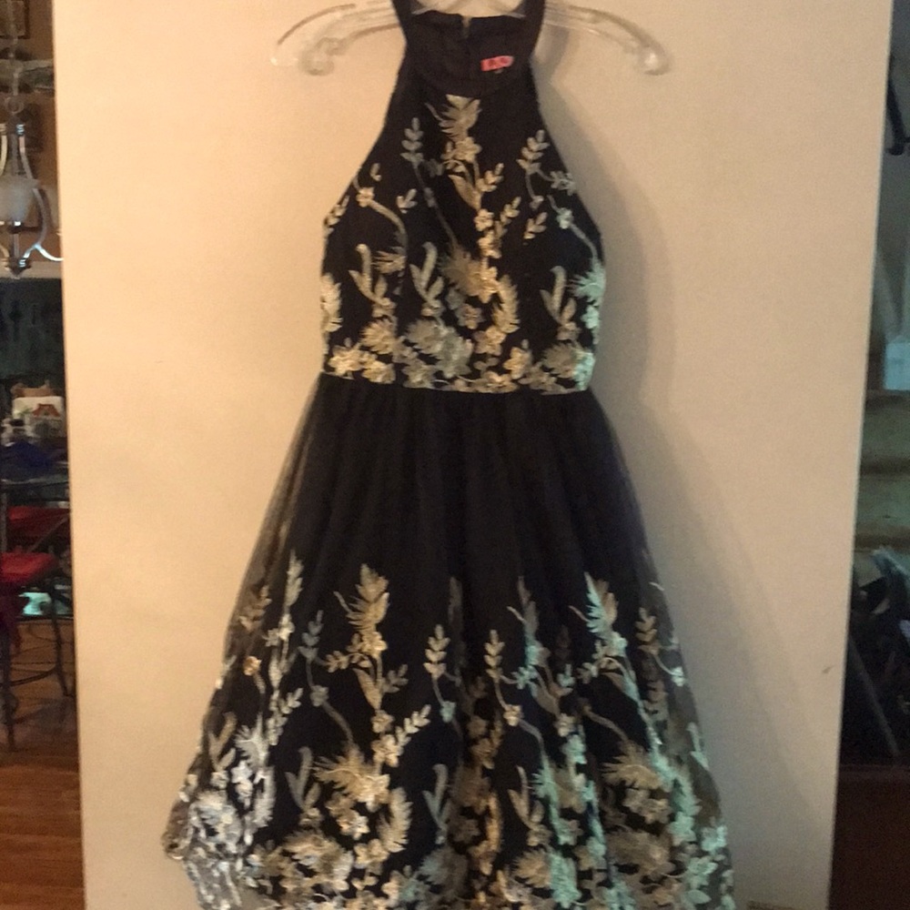Chi Chi London Dress Size 6
